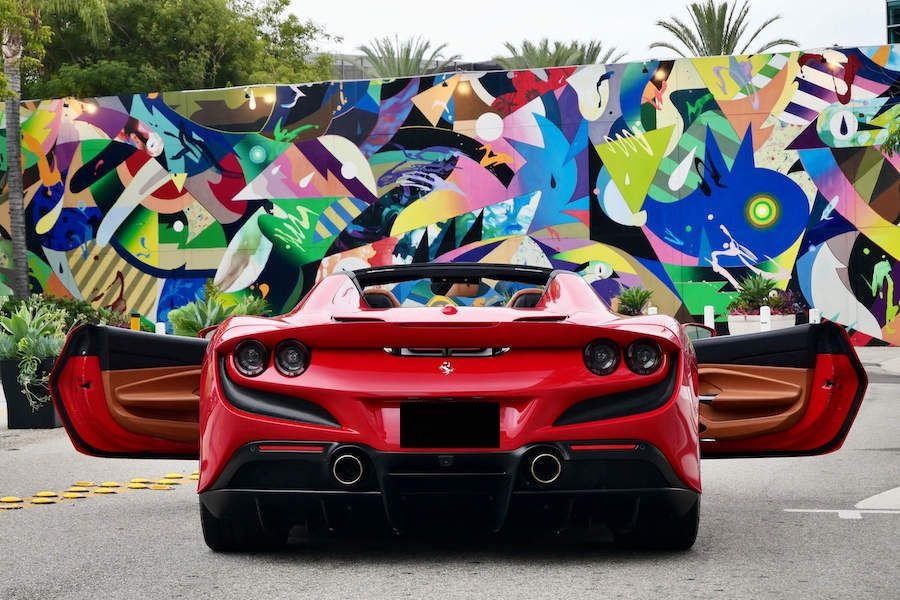 Ferrari F8 Spider - Imagem 2