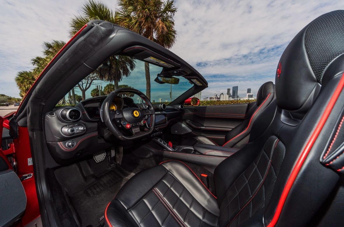 Ferrari Porto Fino - Imagem 3