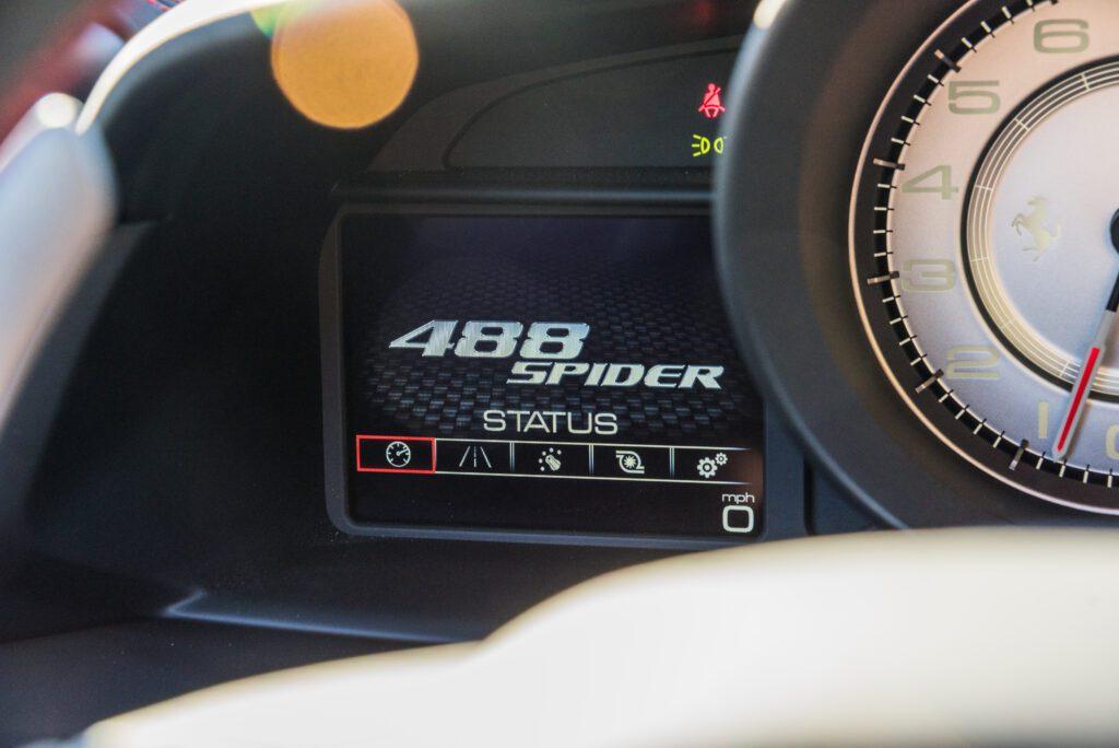 Ferrari 488 Spider - Imagem extra 6