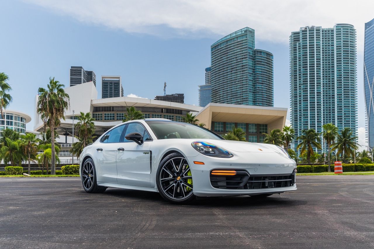 Porsche Panamera - Imagem 1