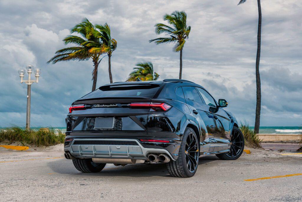 Lamborghini Urus - Imagem 4